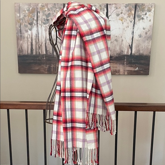 NEW Gap Multicolor Plaid Super Soft Extra Large Fringed Scarf/Wrap - Picture 1 of 5